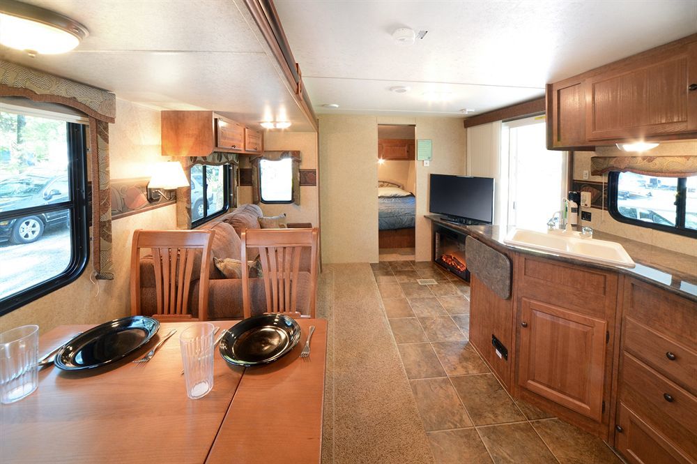 Lake George Escape - Campground Warrensburg Exterior photo
