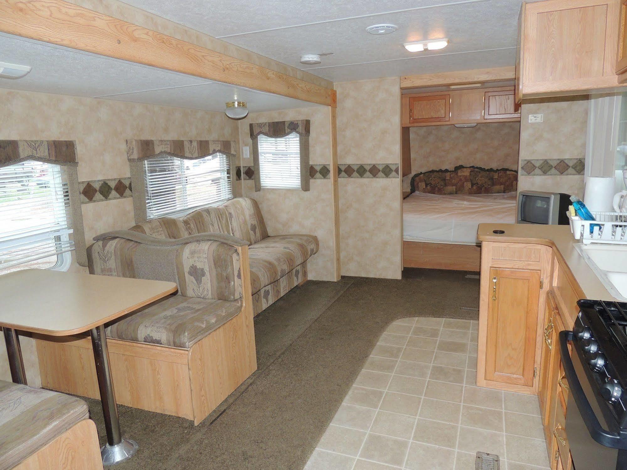 Lake George Escape - Campground Warrensburg Exterior photo