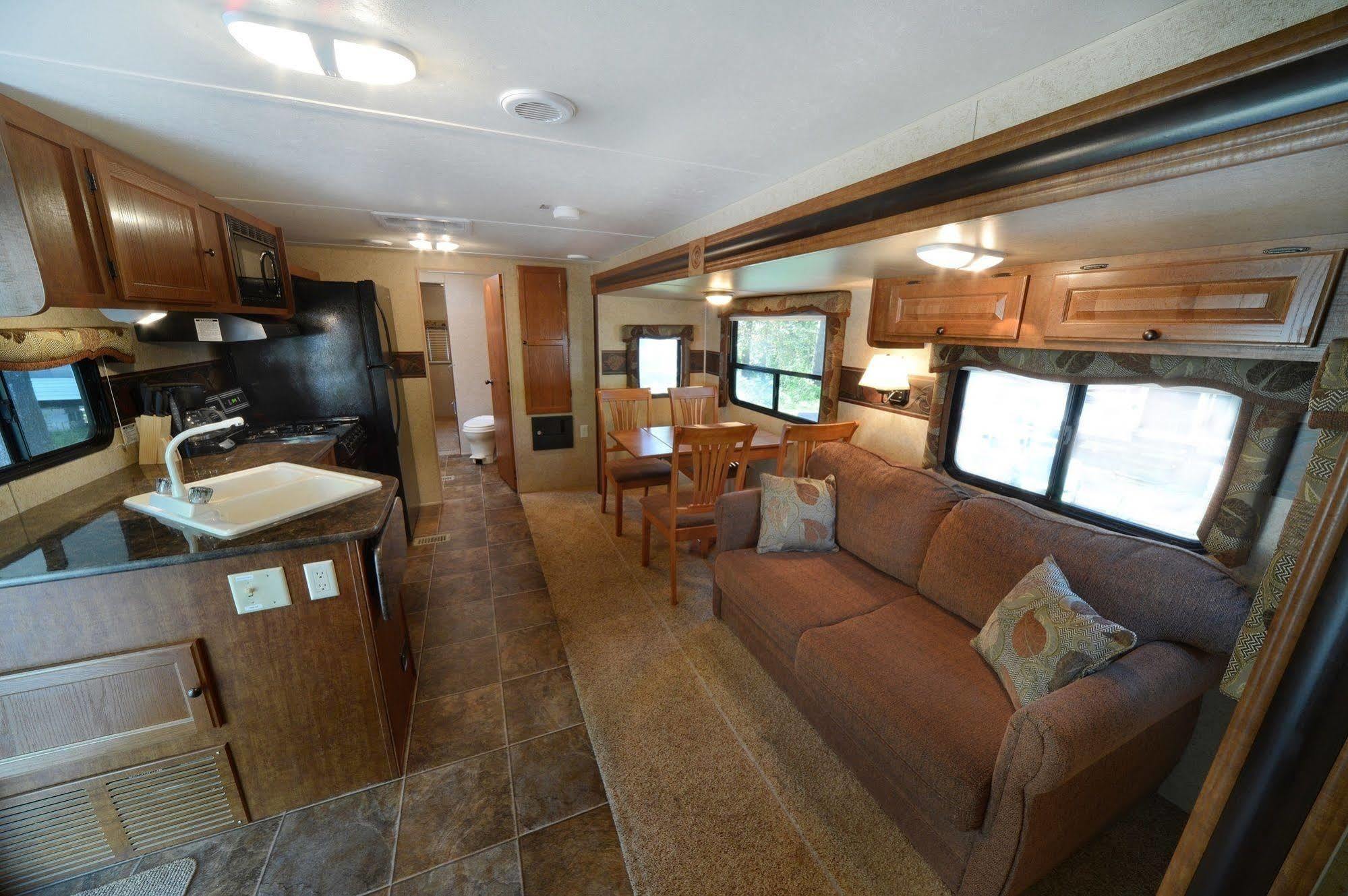 Lake George Escape - Campground Warrensburg Exterior photo